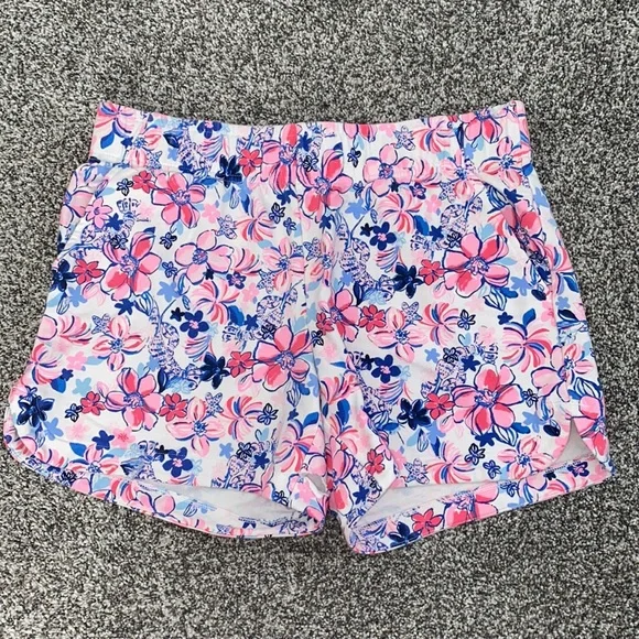 Lilly Pulitzer Kylar Knit Short Size M Resort White Party Like a Lobstar - Picture 3 of 9